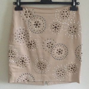 WHITE HOUSE BLACK MARKET Skirt